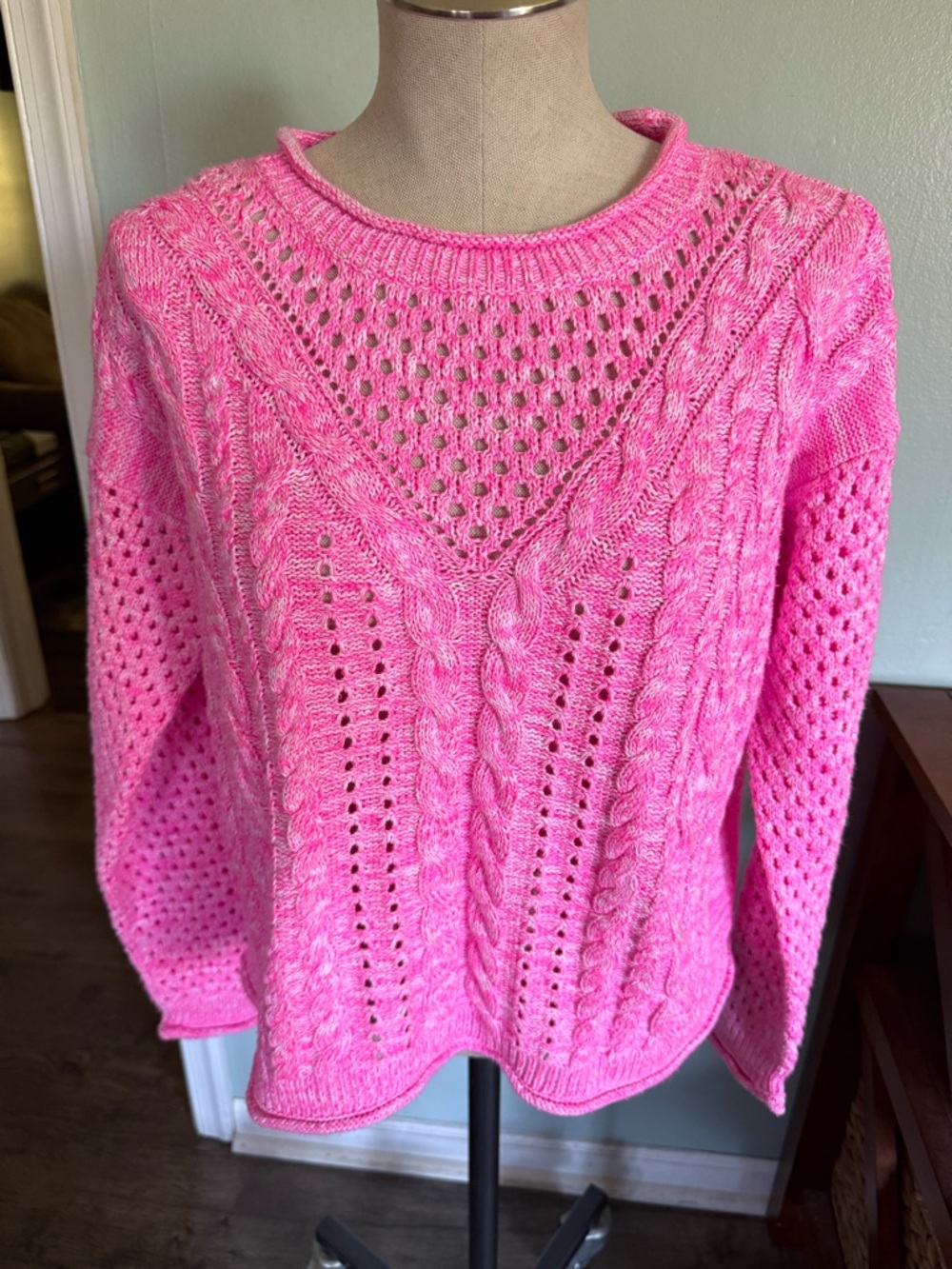 Lilly Pulitzer Hot Pink Cable Knit Maxcy Sweater Size Medium